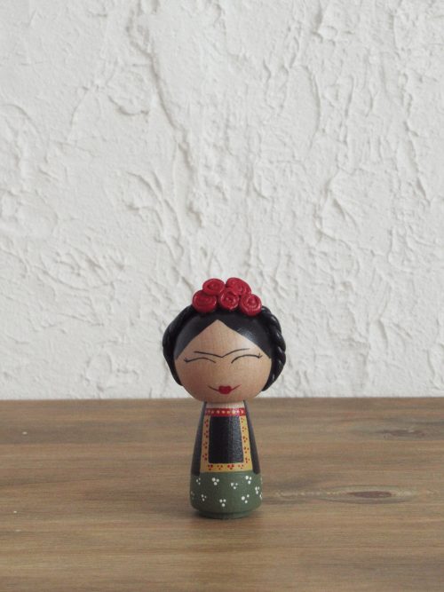 Frida Kahlo Kokeshi - Imagen 2